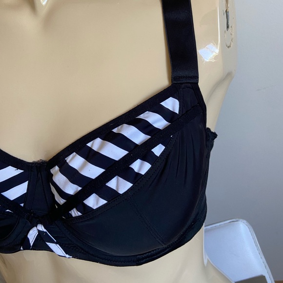 Marlies Dekkers 34E *FREE* black and white bra *fair condition - Picture 4 of 12